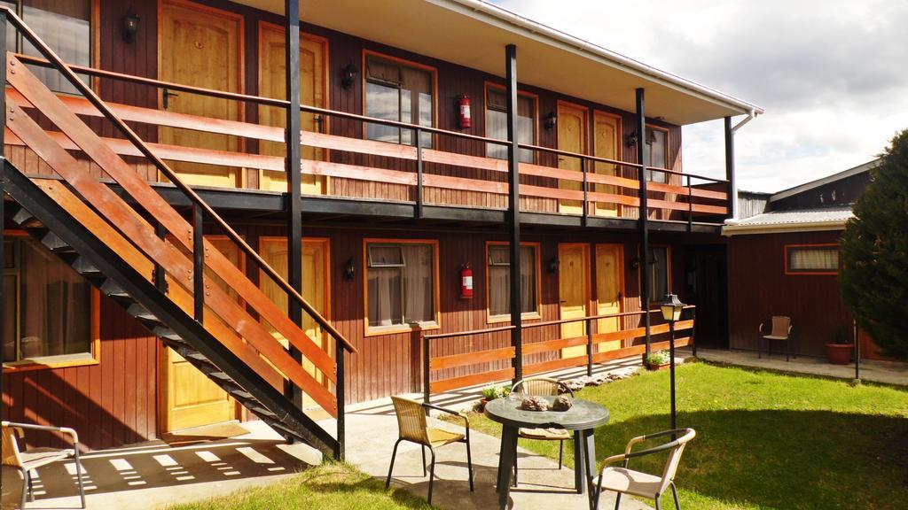 Big Bang Patagonia - Traveler Assistance Bed & Breakfast Puerto Natales Exterior photo