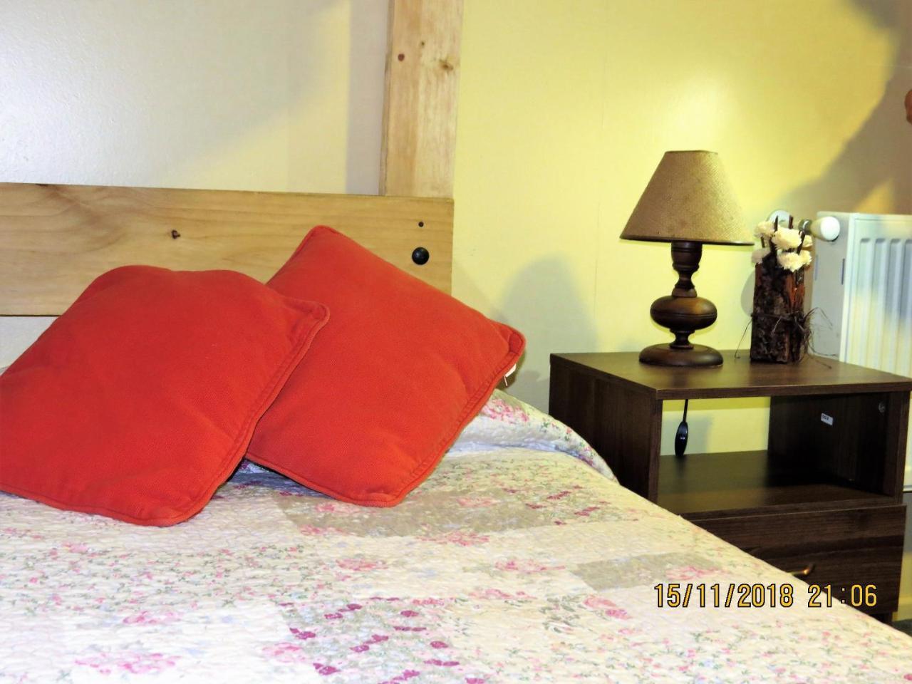 Big Bang Patagonia - Traveler Assistance Bed & Breakfast Puerto Natales Exterior photo
